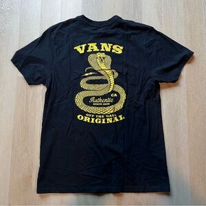 Vans Cobra Design Short Sleeve Shirt. Size M